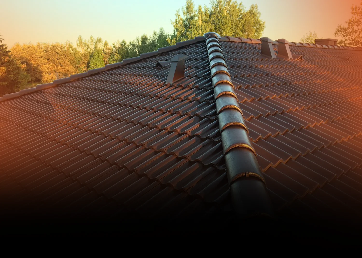 Renowacja dachu – w jaki sposób odnowić starą dachówkę?